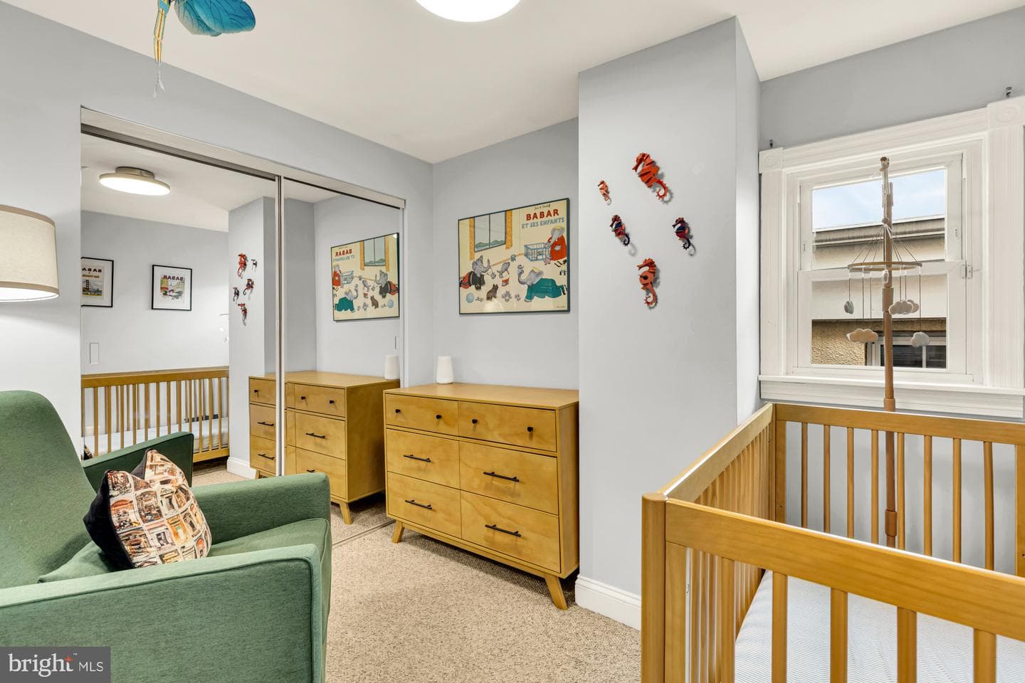 122 E Ostend Street photo 22
