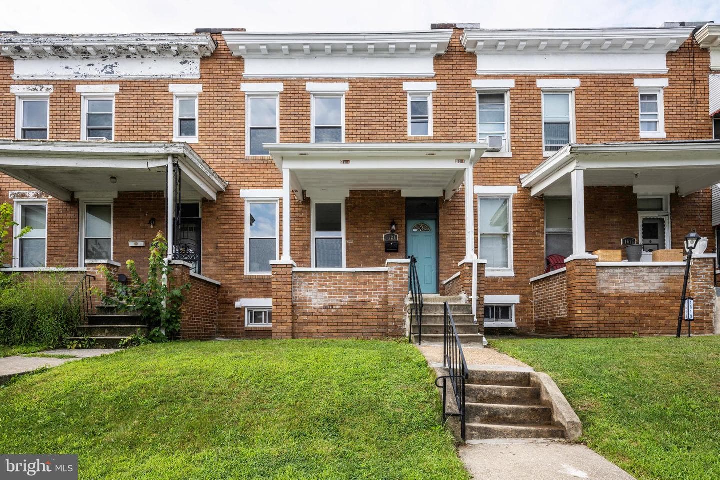 1621 E 32nd Street photo 30