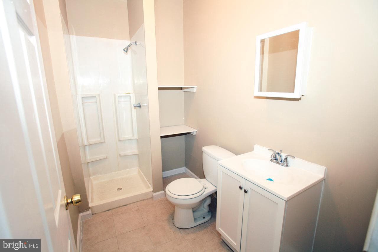 535 Oakland Avenue photo 10