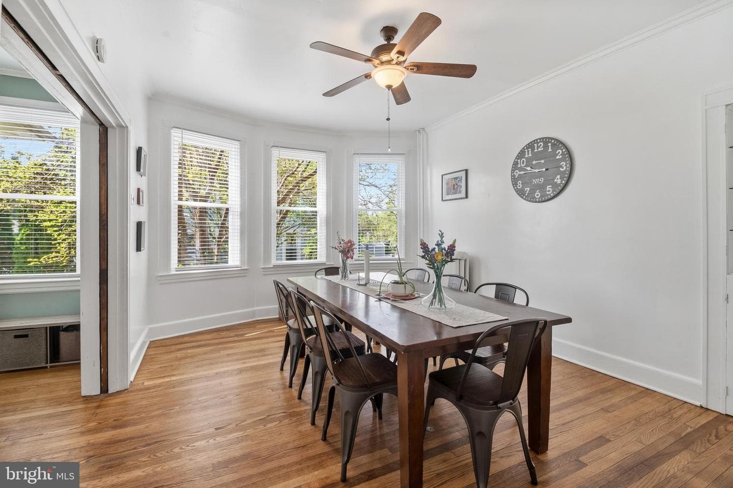 202 S Athol Avenue photo 9