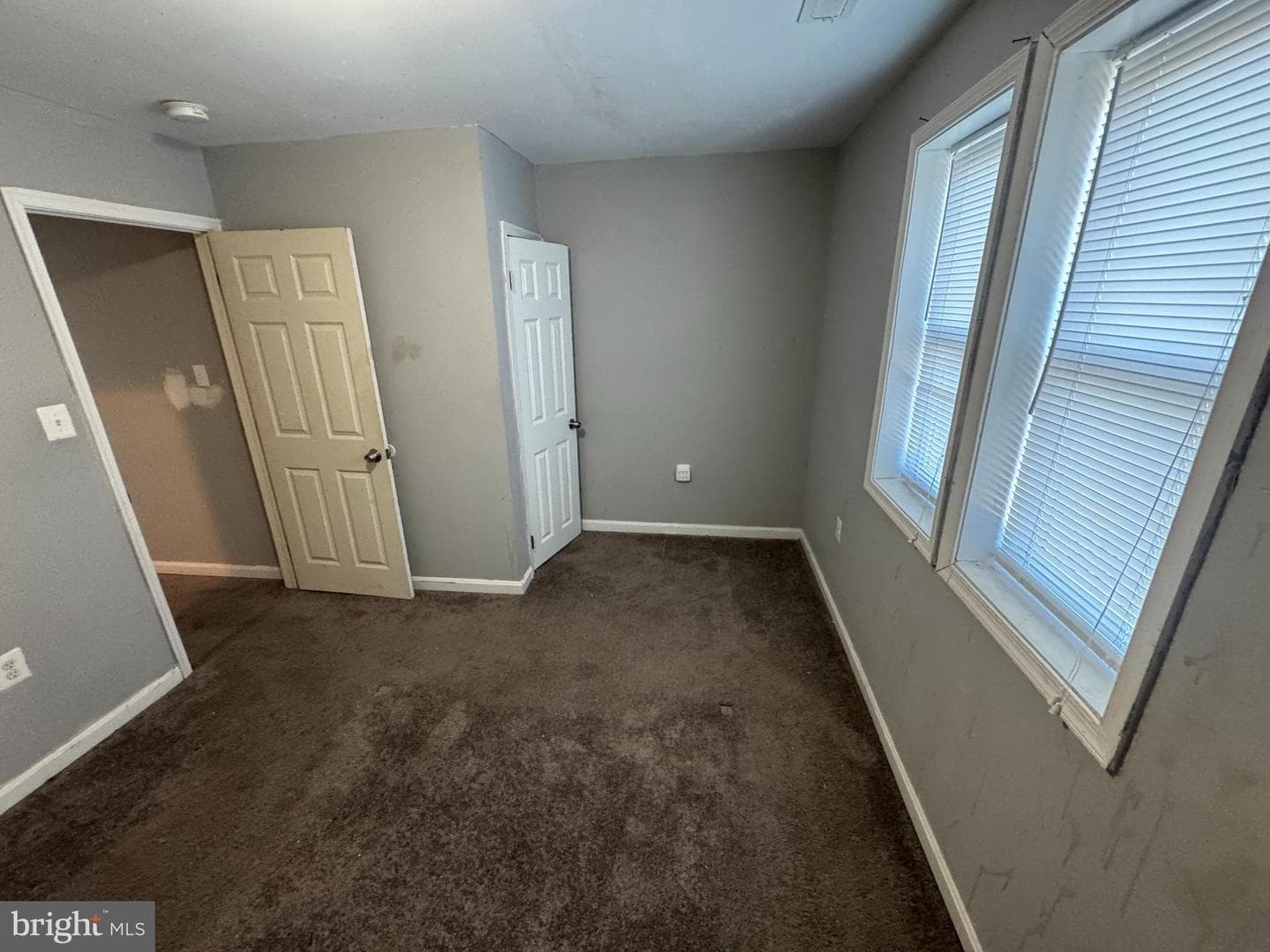 2573 W Lafayette Avenue photo 11