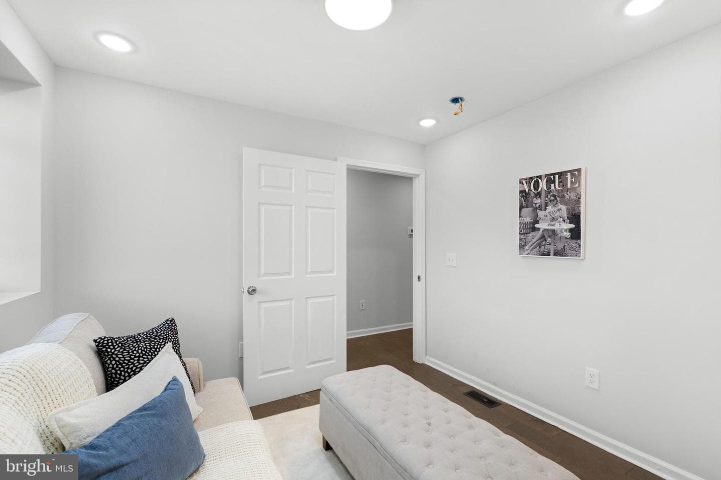 5134 Pembridge Avenue photo 7