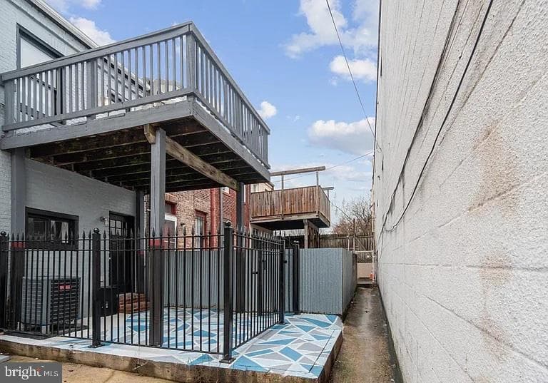 2213 Boyer Street photo 17