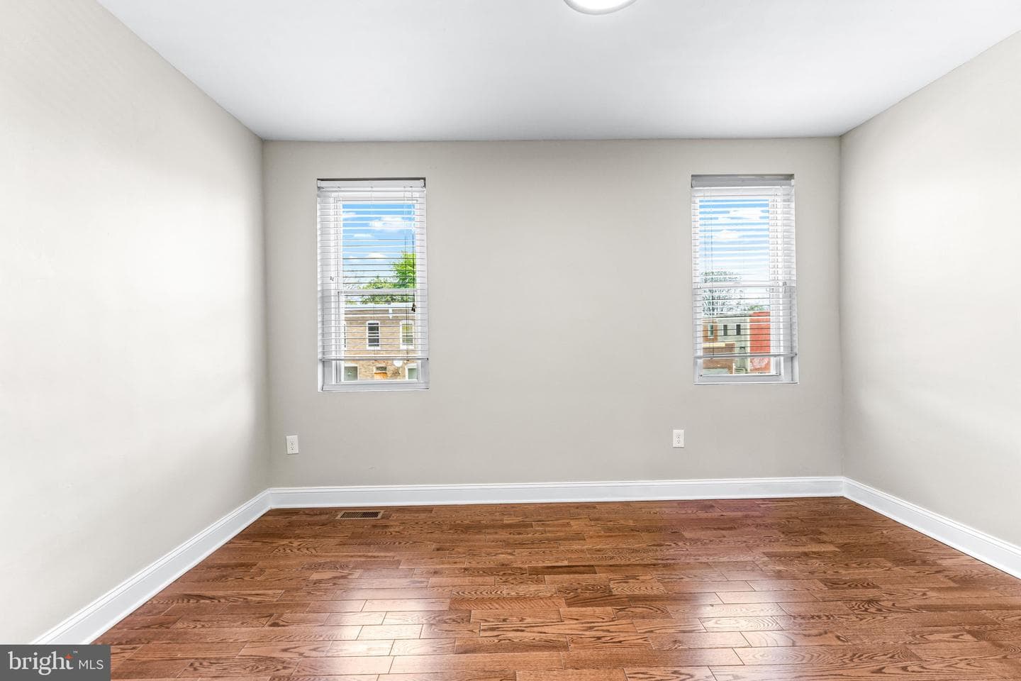 472 S Bentalou Street S photo 18
