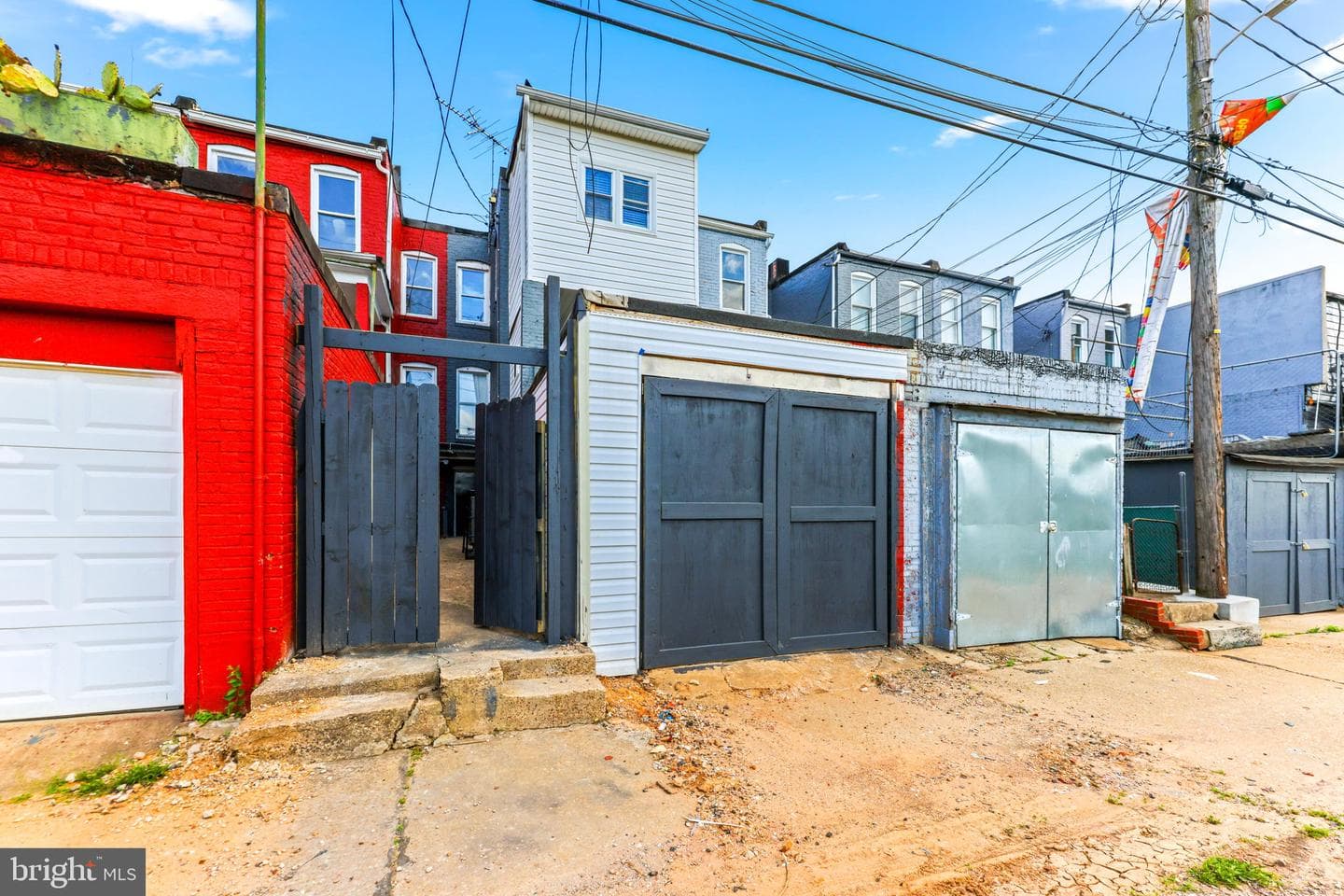 472 S Bentalou Street S photo 33
