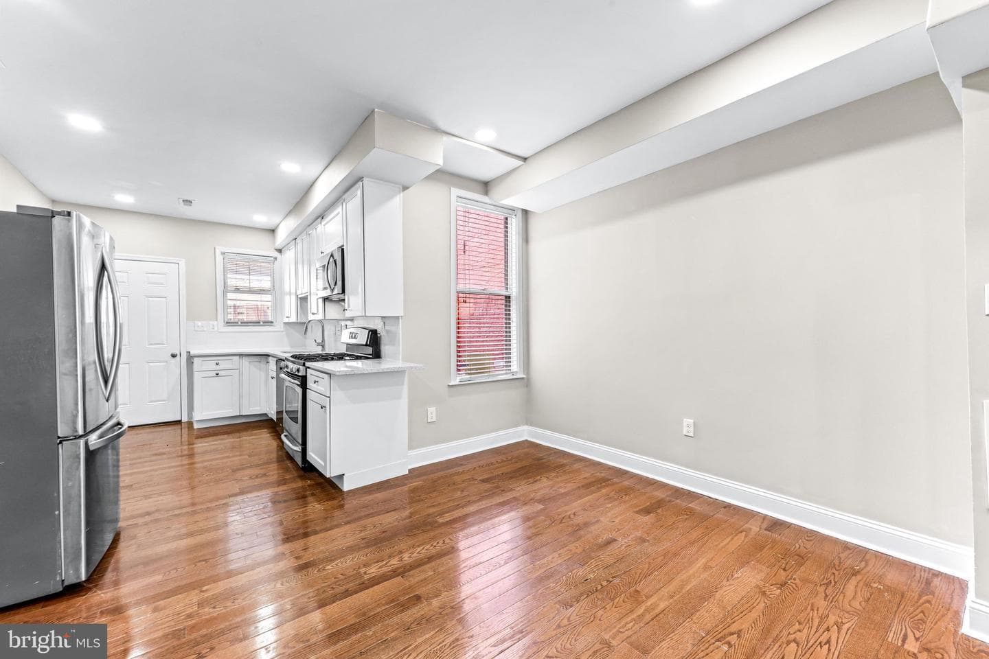 472 S Bentalou Street S photo 5