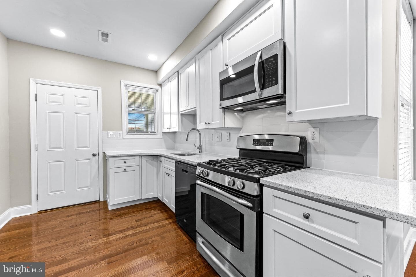 472 S Bentalou Street S photo 7