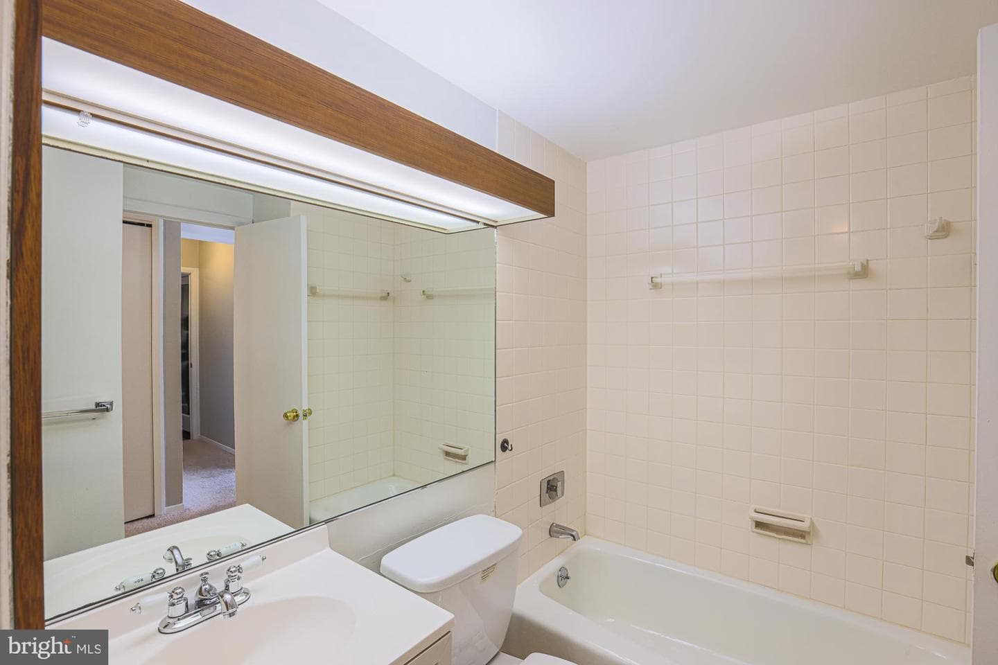 3601 Clarks Ln # 424 photo 20