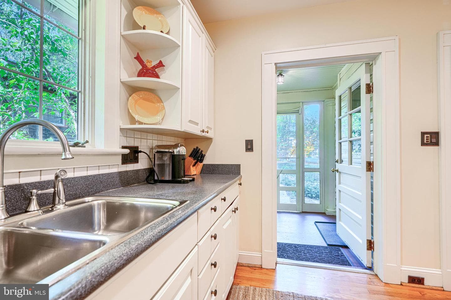 207 Hawthorne Road photo 41