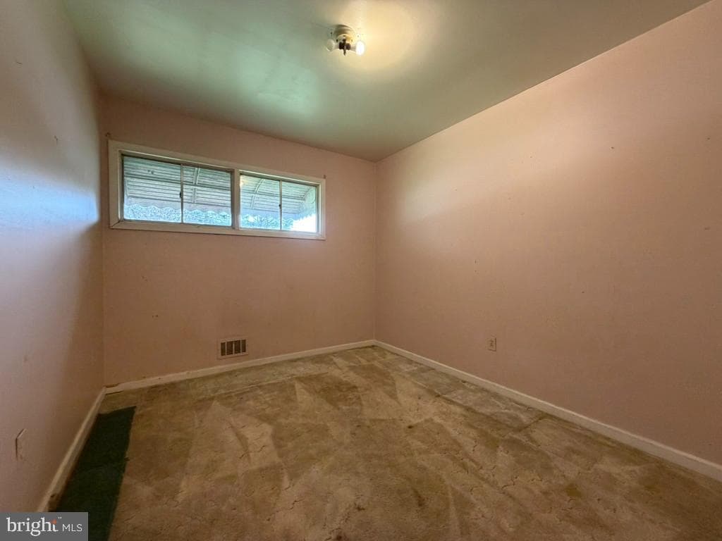 6402 Mcclean Boulevard photo 13