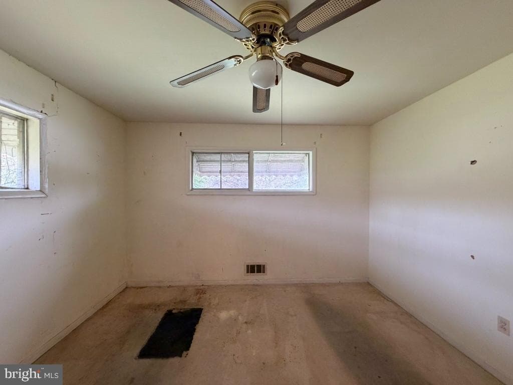 6402 Mcclean Boulevard photo 17
