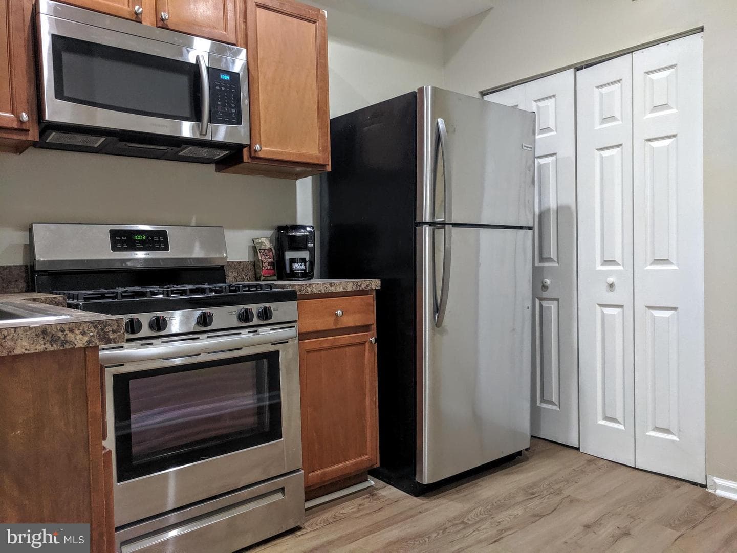 2444 Druid Hill Avenue photo 6
