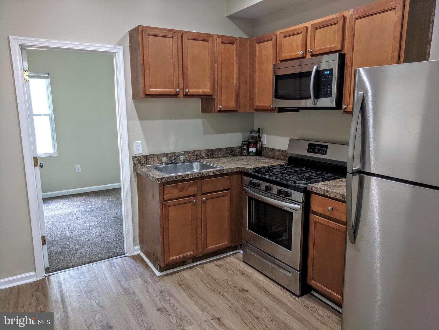 2444 Druid Hill Avenue photo 8