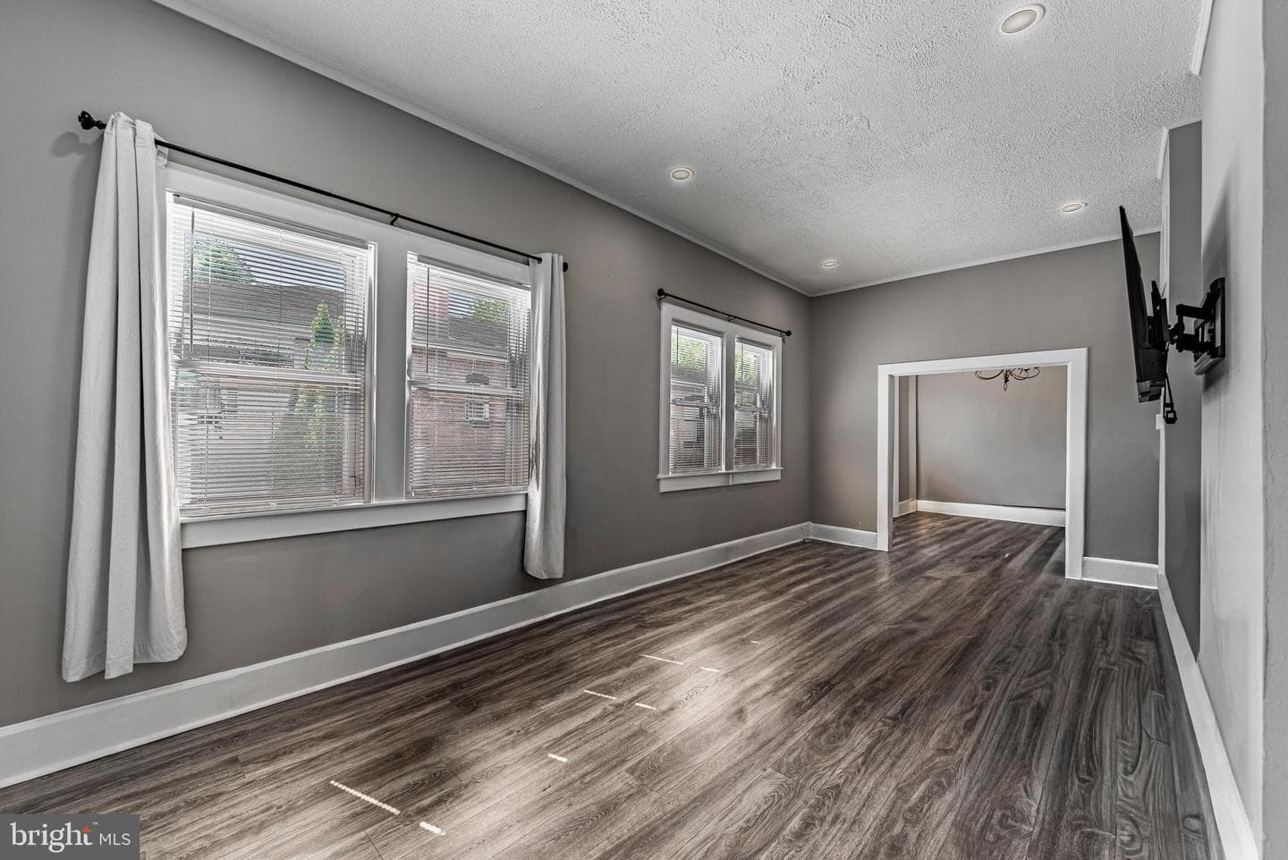 1008 Walnut Avenue photo 3