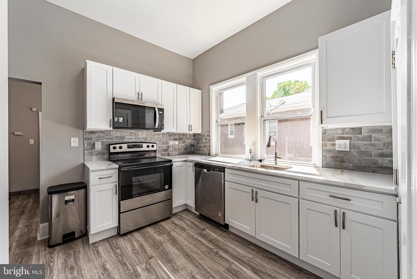 1008 Walnut Avenue photo 5