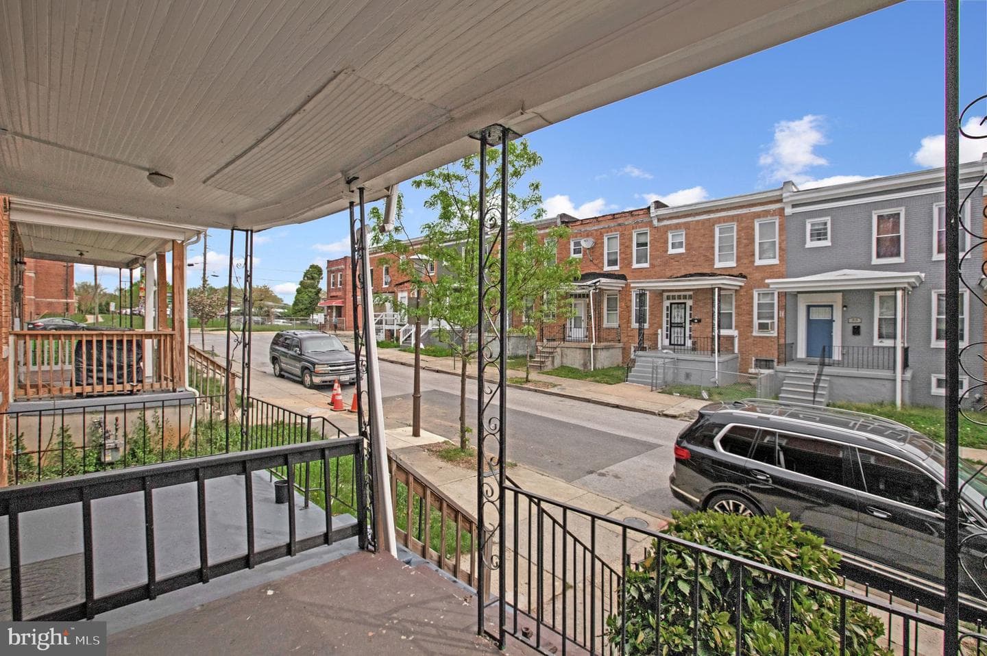 40 N Abington Avenue photo 6