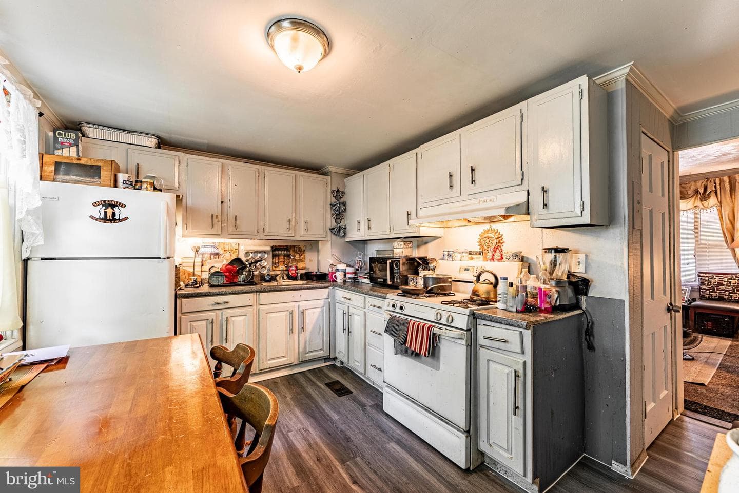 441 Roundview Road photo 9