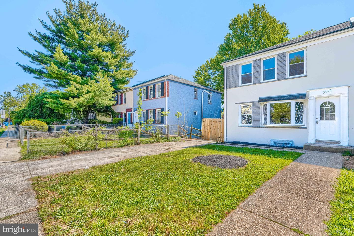 5423 Remmell Avenue photo 2