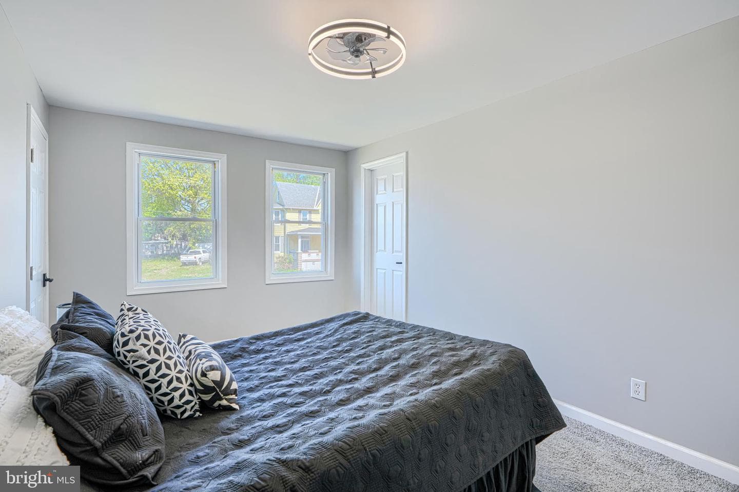 5423 Remmell Avenue photo 24