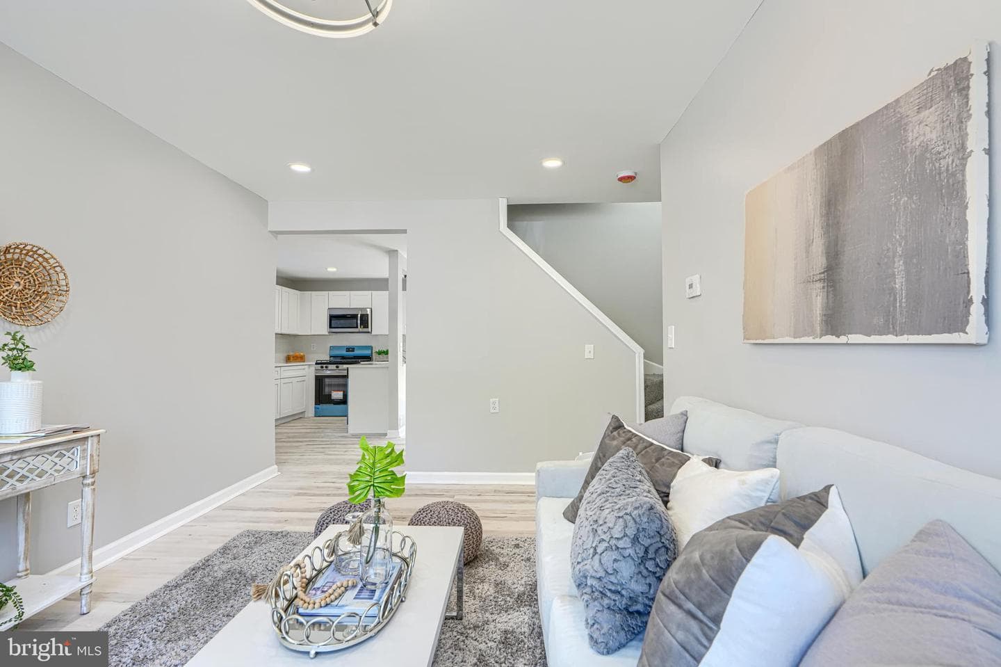 5423 Remmell Avenue photo 4