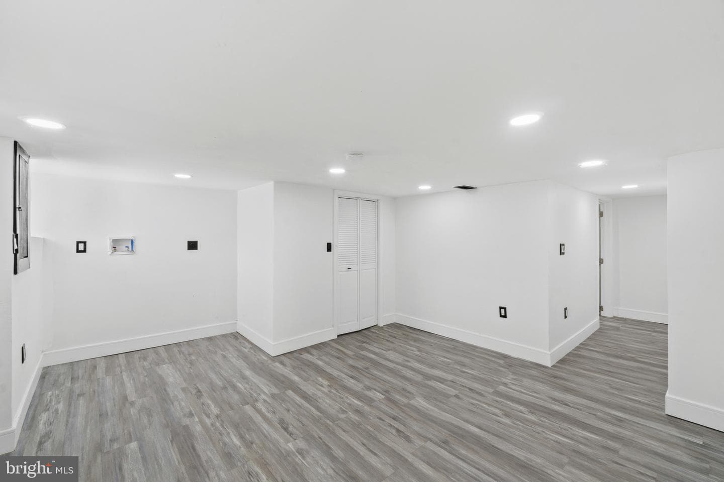 2627 Garrett Avenue photo 26