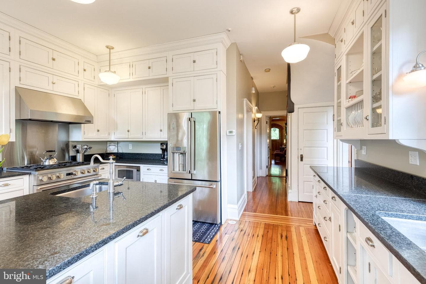 501 Woodlawn Road photo 24