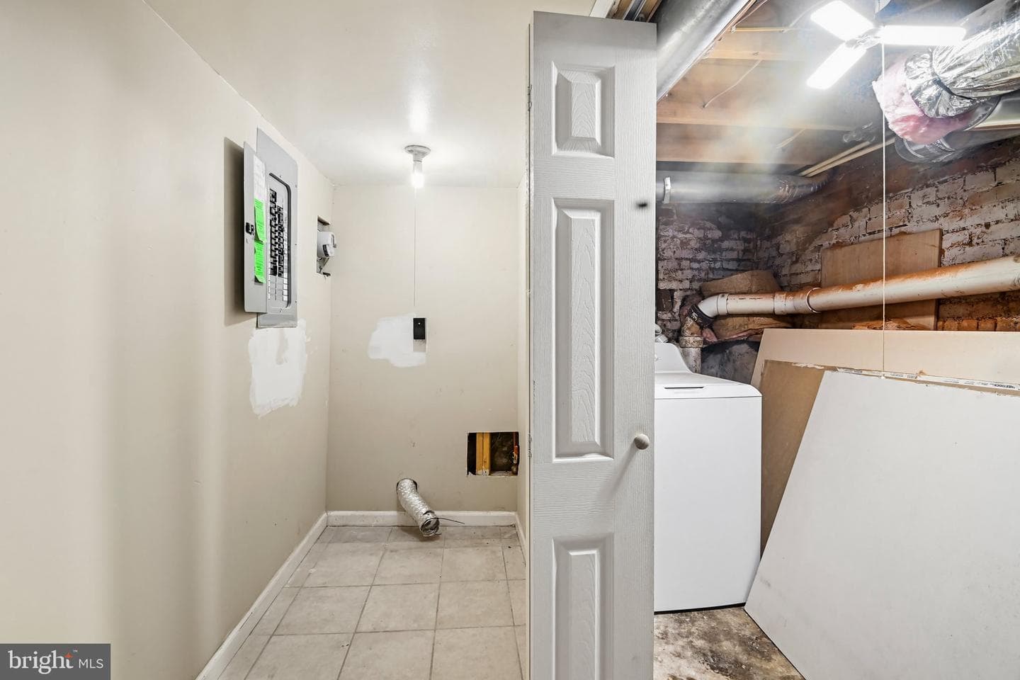 1721 E Oliver Street photo 19