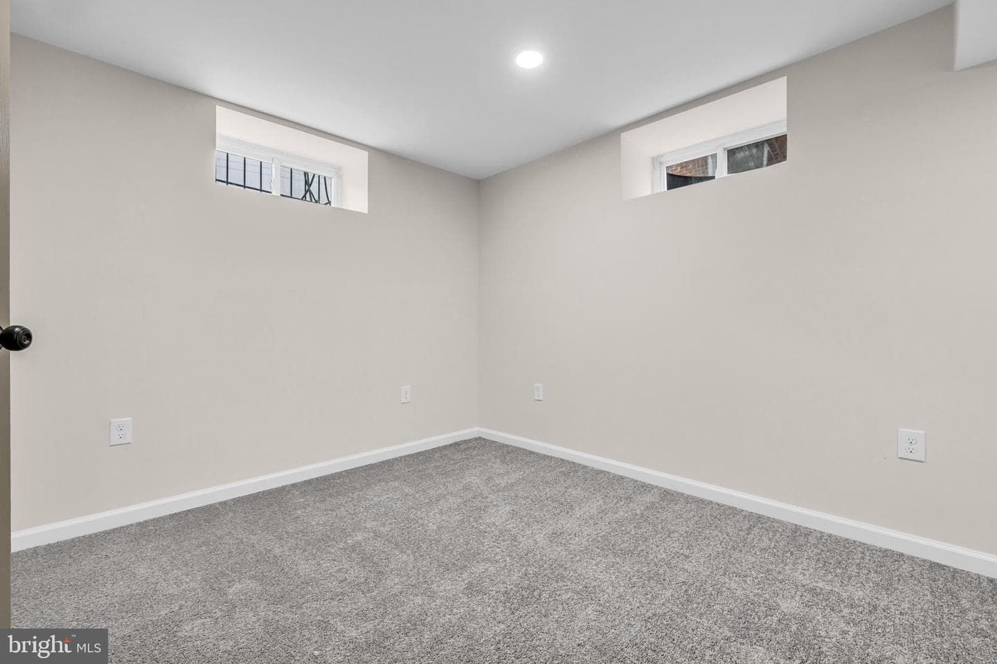 1513 Kingsway Road photo 31