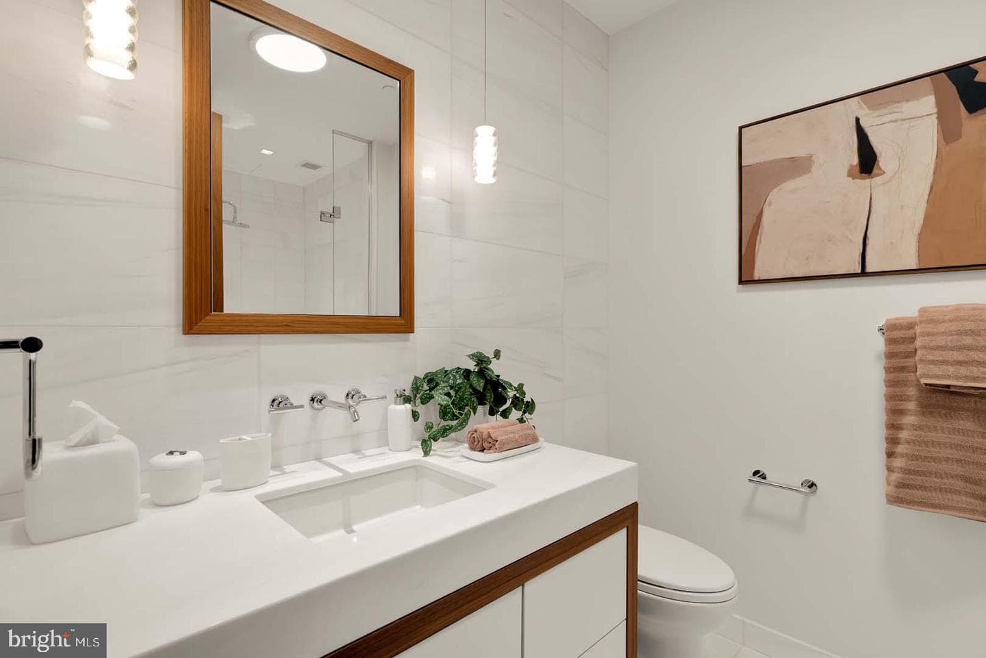 300 International Drive #1902 photo 22
