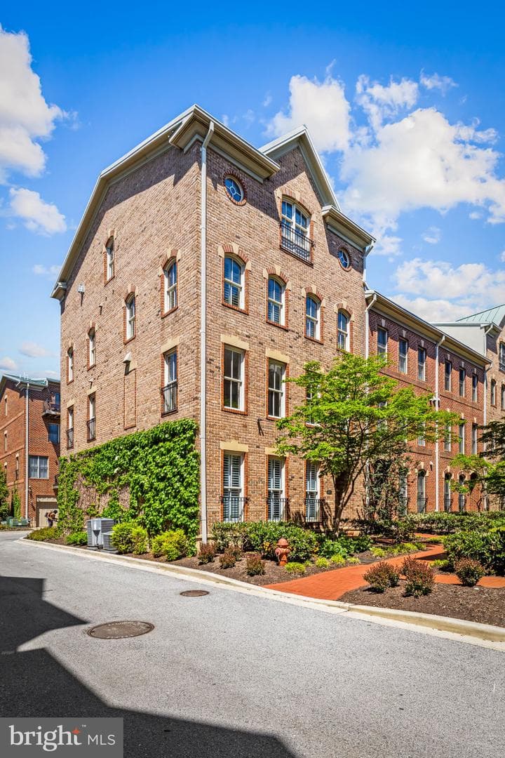2331 Boston Street #1 photo 8