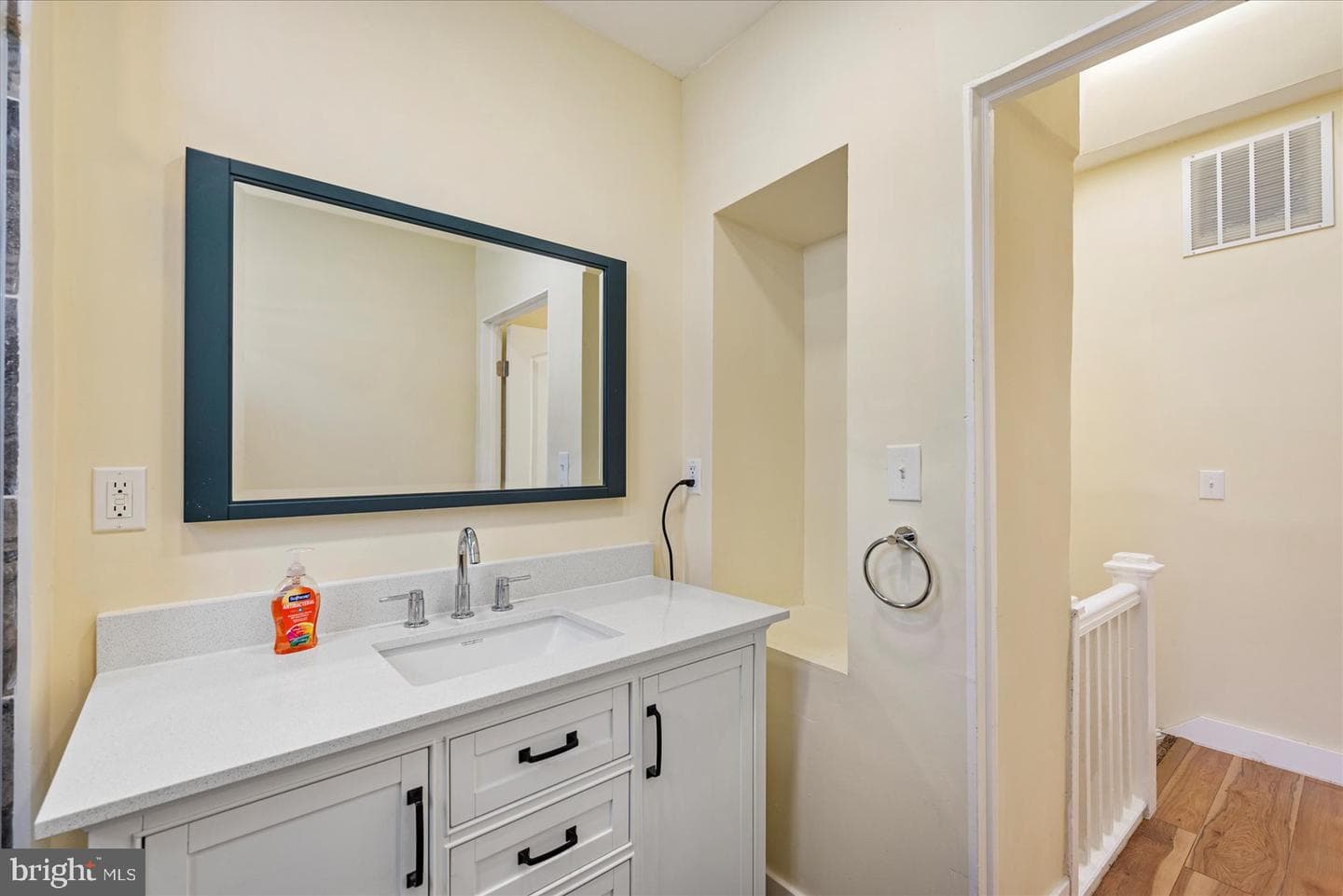 4121 Norfolk Avenue photo 18