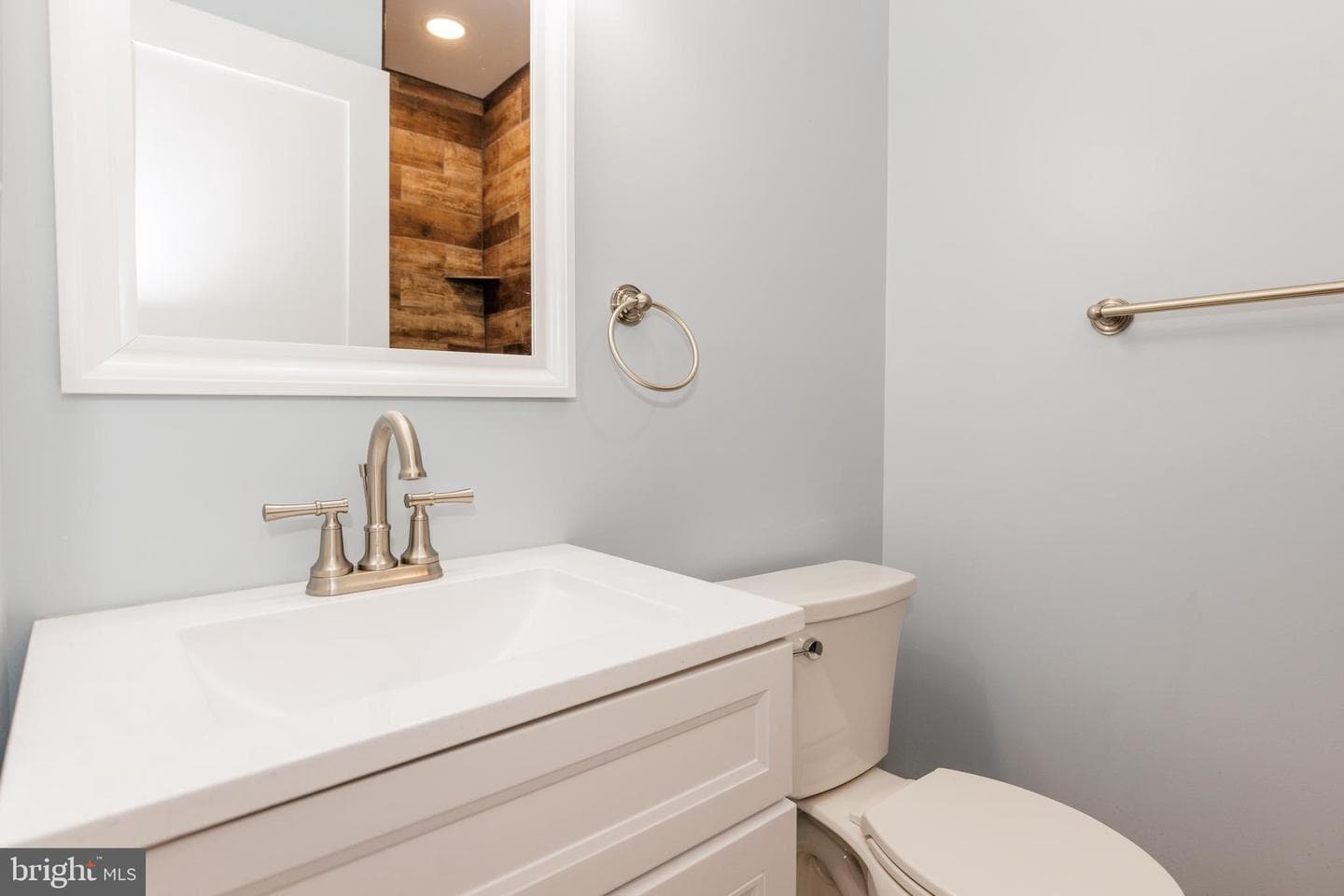 2502 Jefferson Street photo 38