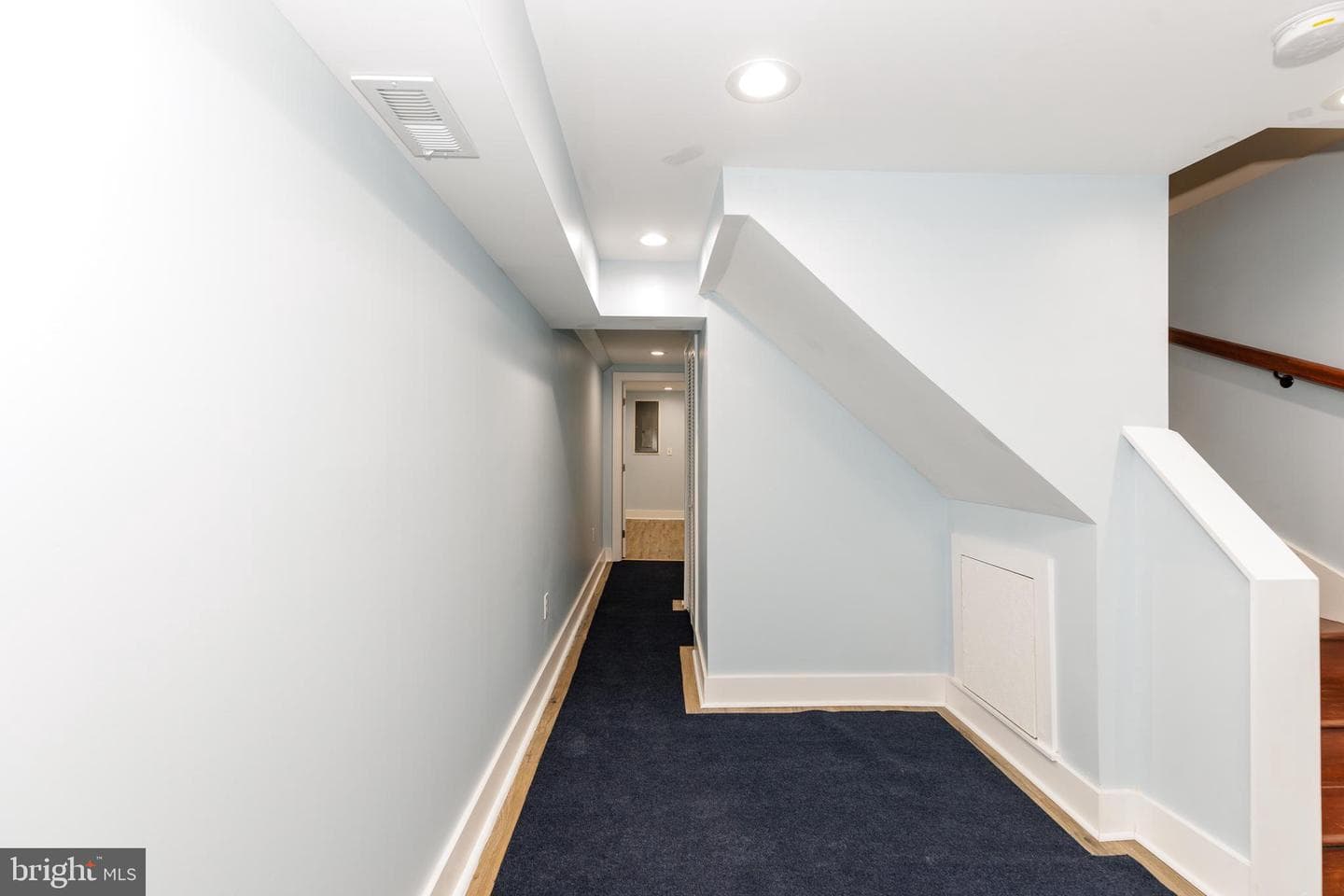 2502 Jefferson Street photo 44