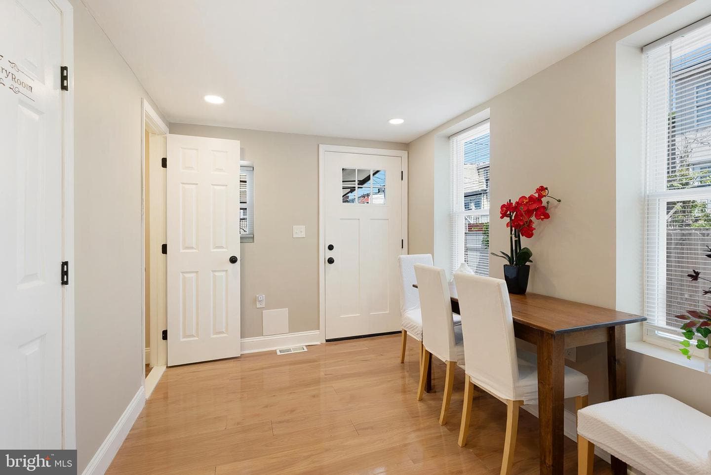 1102 Carroll Street photo 15