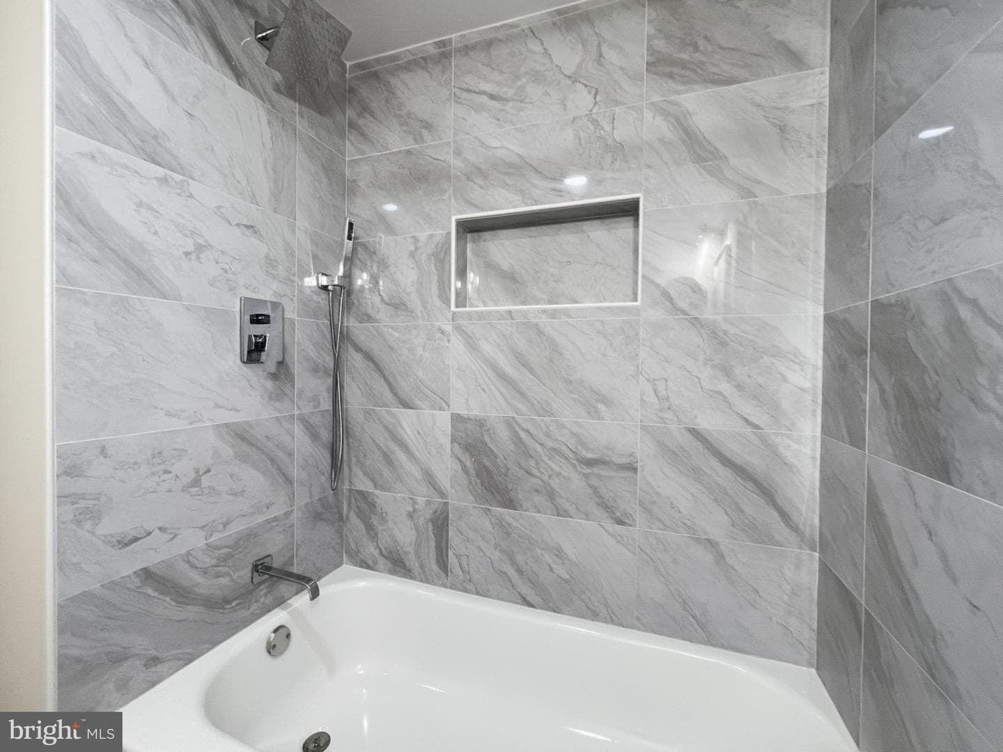 1102 Carroll Street photo 25