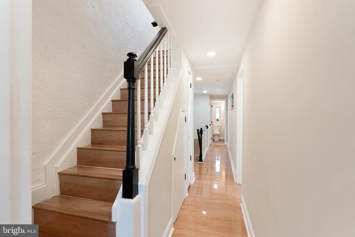 1102 Carroll Street photo 31