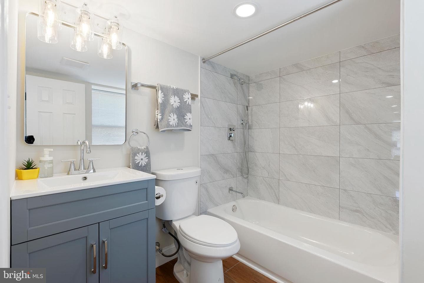 1102 Carroll Street photo 35