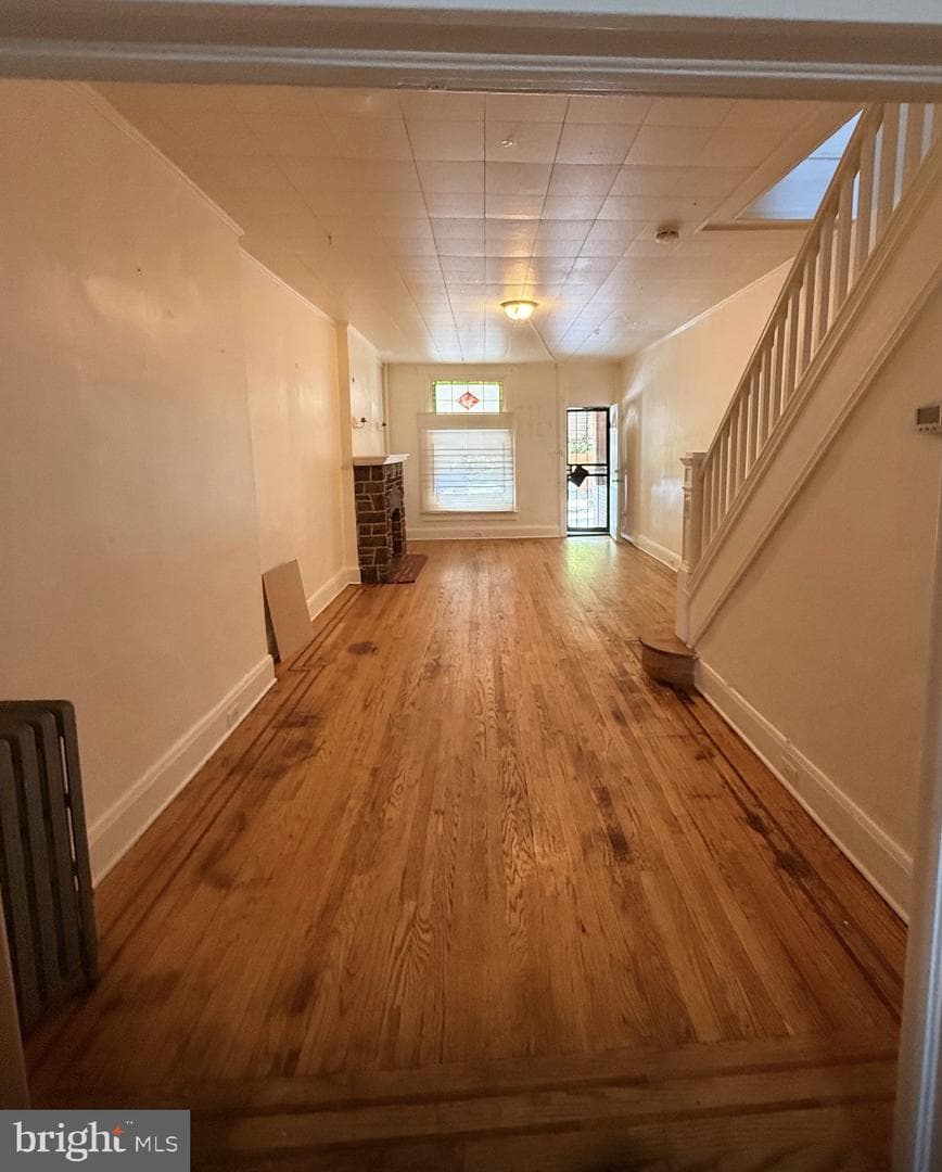 617 N Robinson Street photo 2