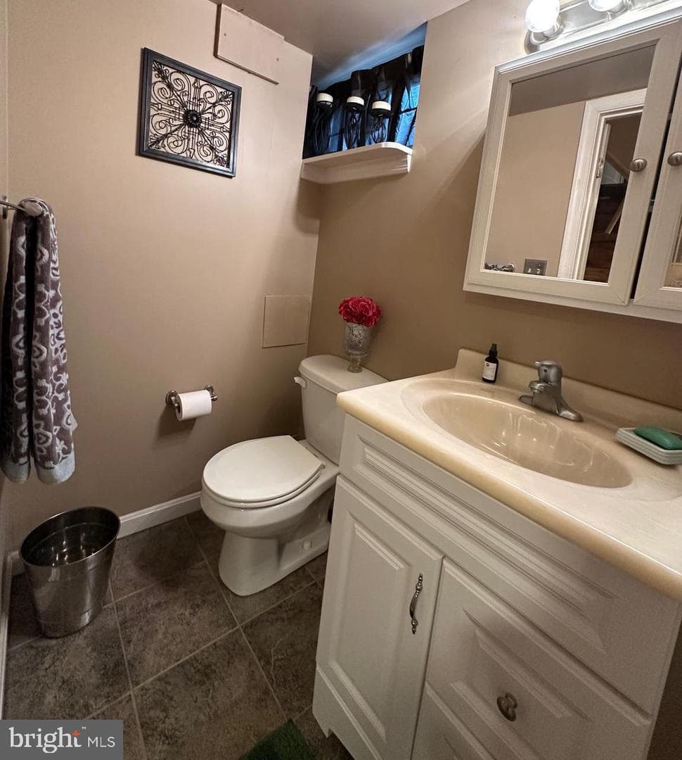 1808 Hillenwood Road photo 21