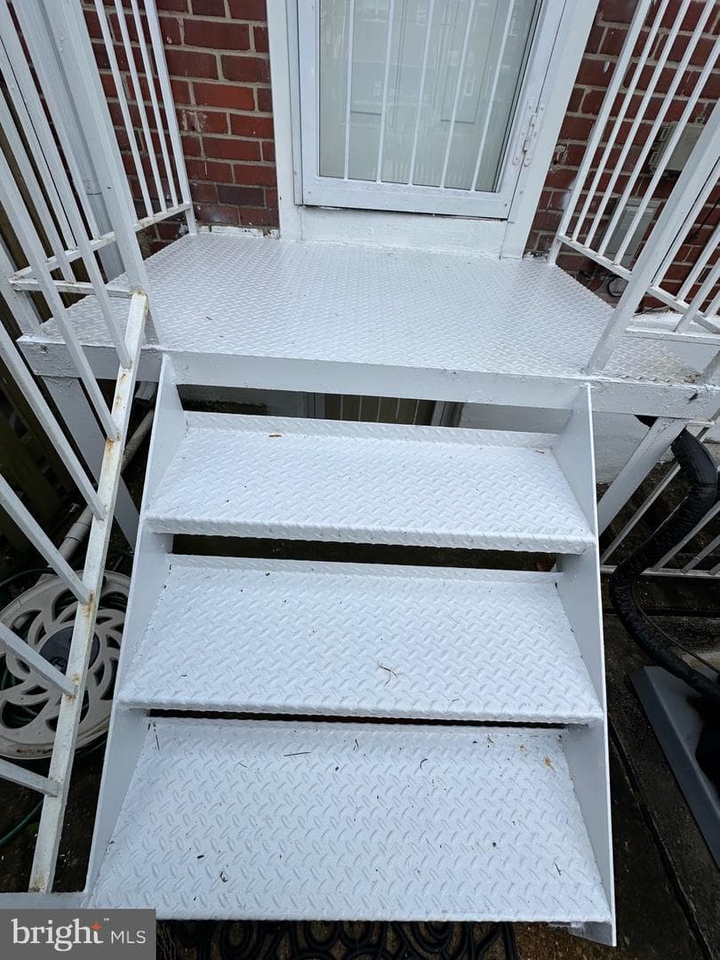 1808 Hillenwood Road photo 23