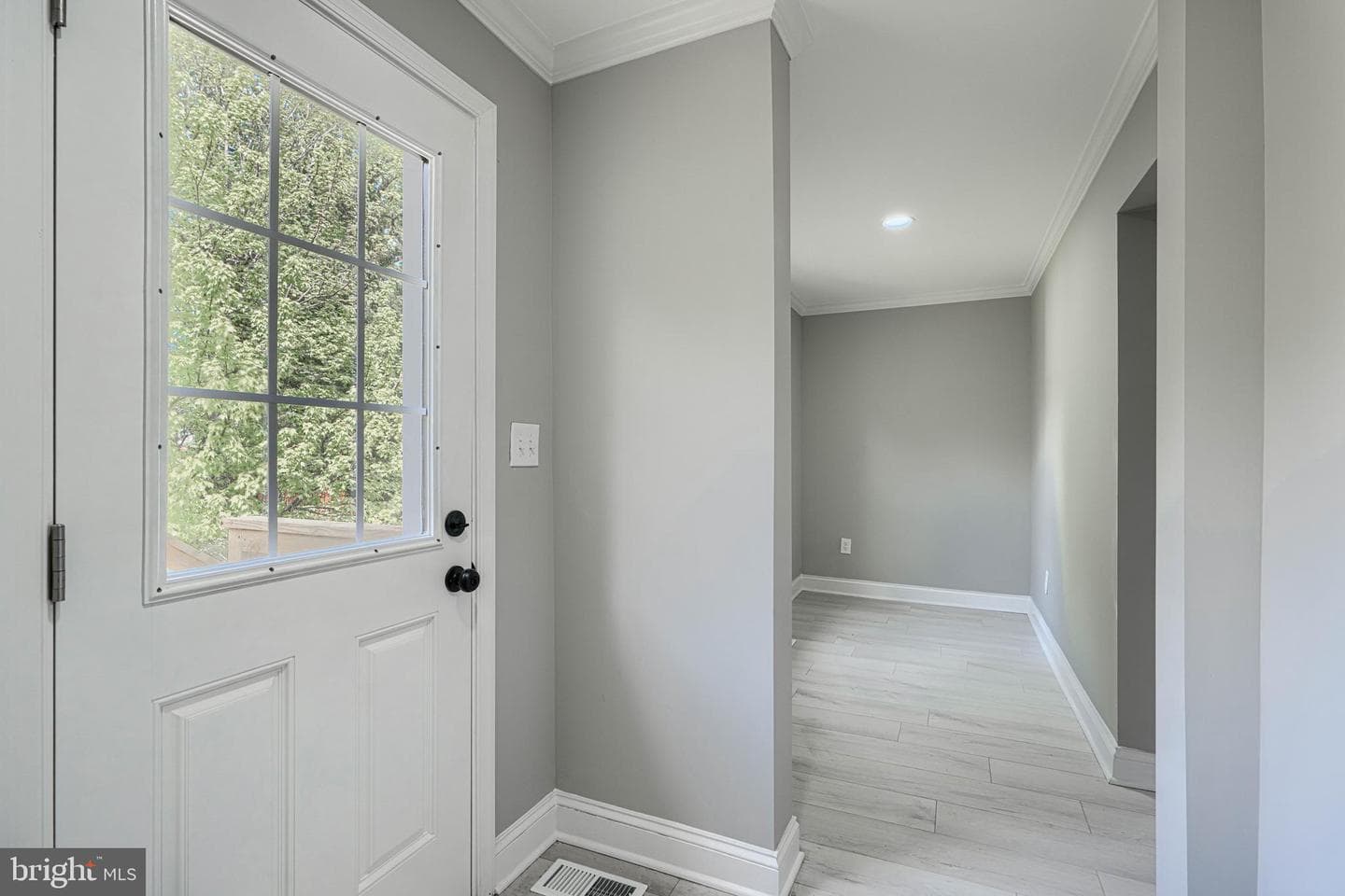 4510 Bayonne Avenue photo 25