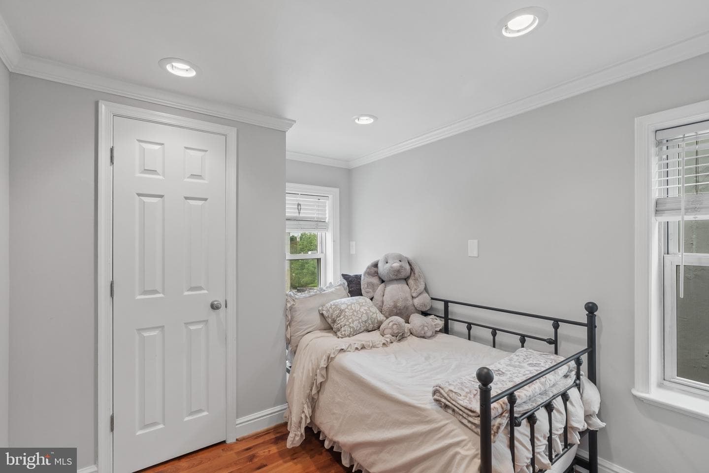 2627 Hudson Street photo 20