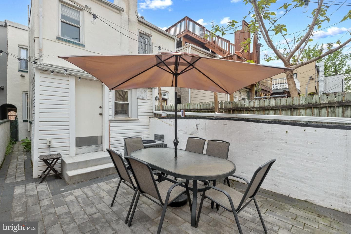 2627 Hudson Street photo 24