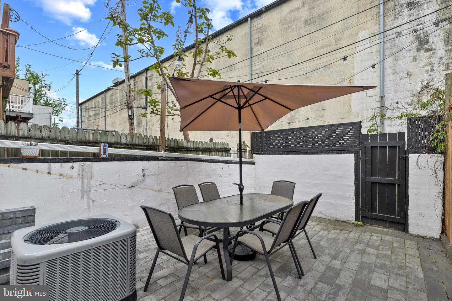 2627 Hudson Street photo 25