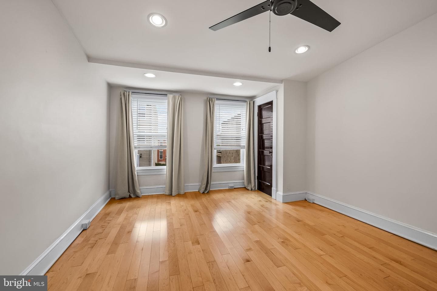 1435 Hull Street photo 17