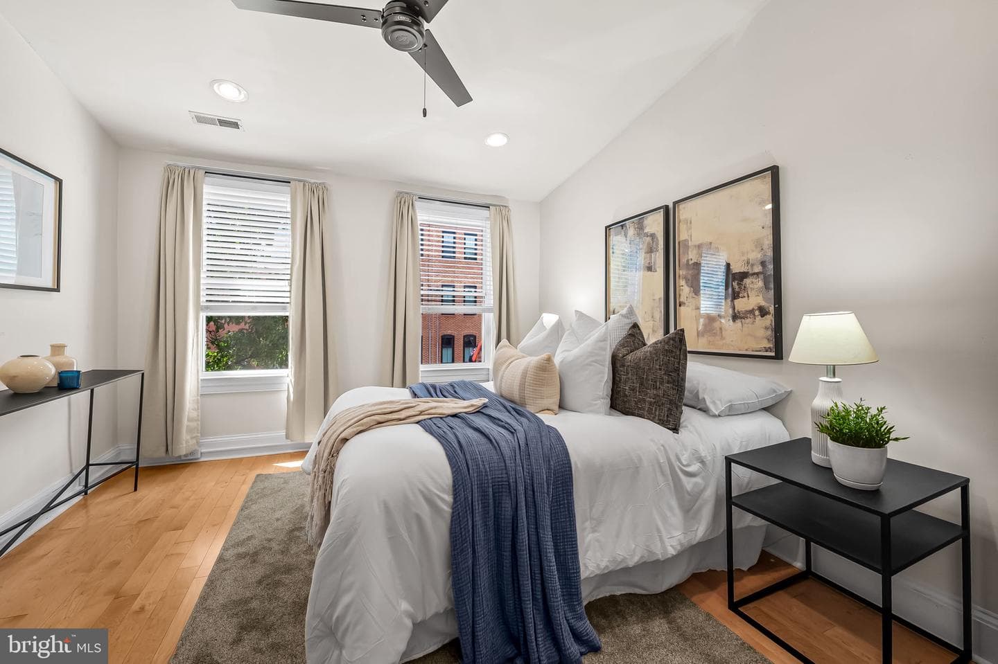 1435 Hull Street photo 21