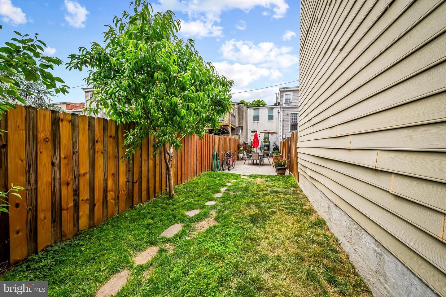 1435 Hull Street photo 34