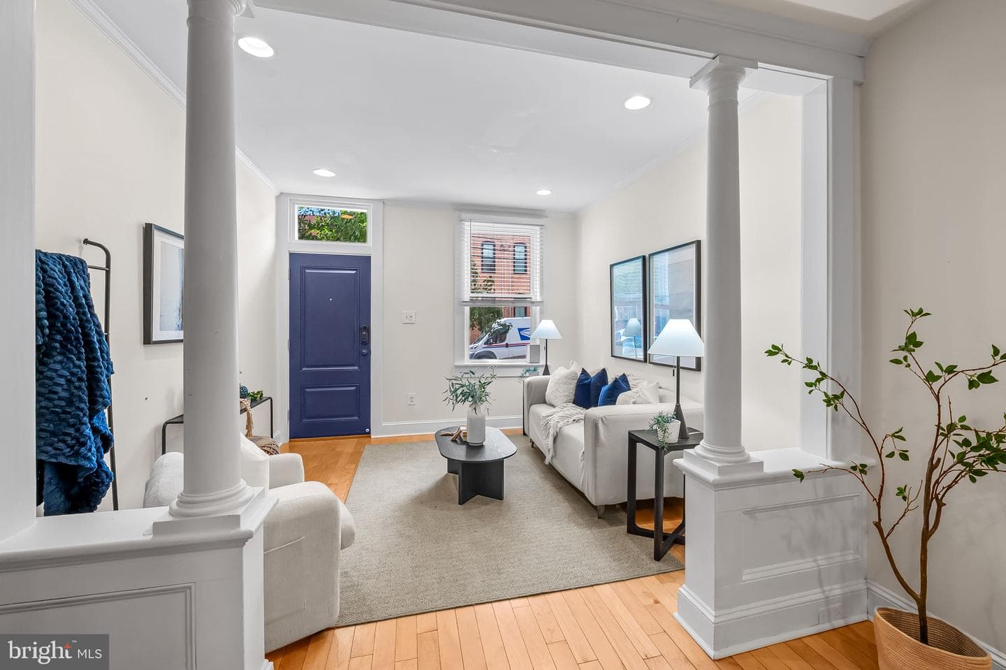 1435 Hull Street photo 5