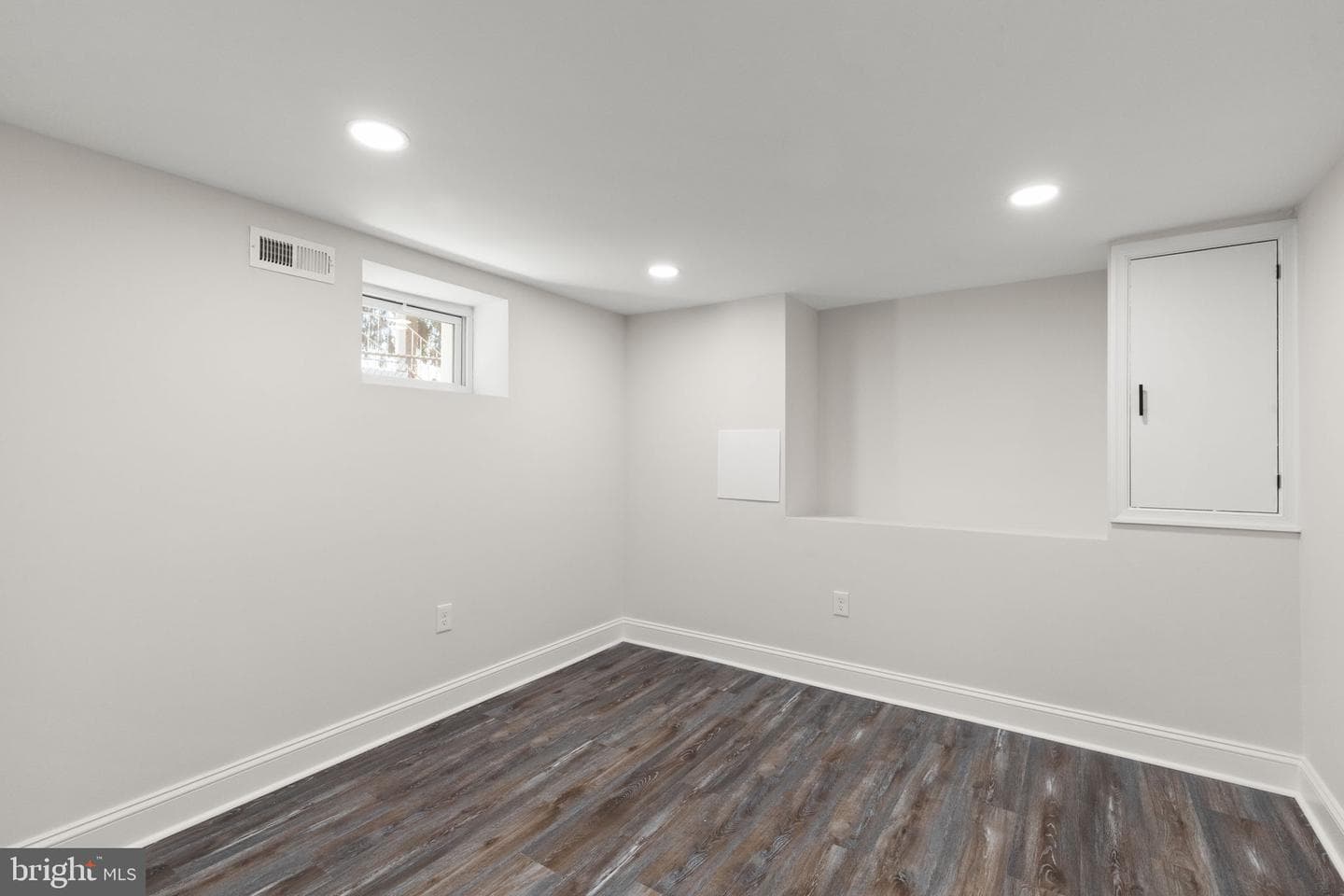 822 E 41st Street photo 25