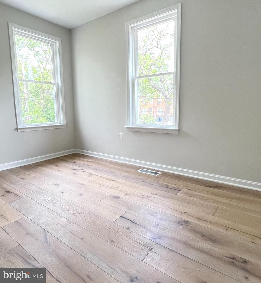4216 Vermont Avenue photo 31